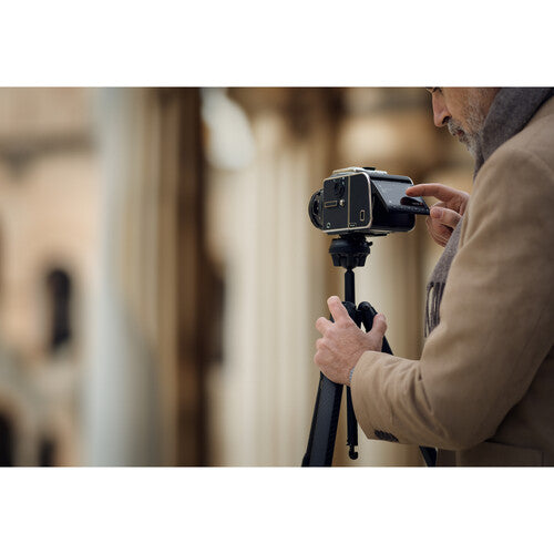 Hasselblad 907X & CFV 100C Medium Format Mirrorless Camera